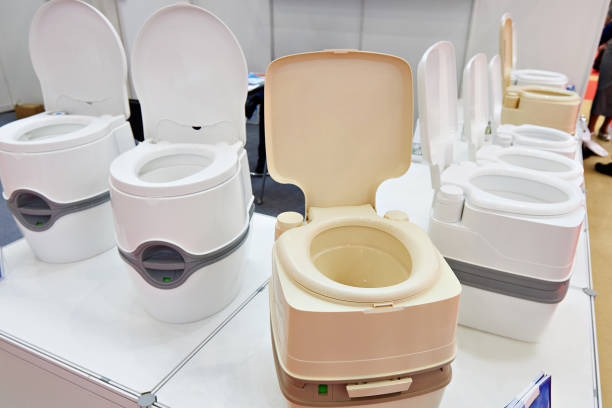 Best Portable Restroom Servicing (Cleaning and Restocking)  in Oak Island, NC